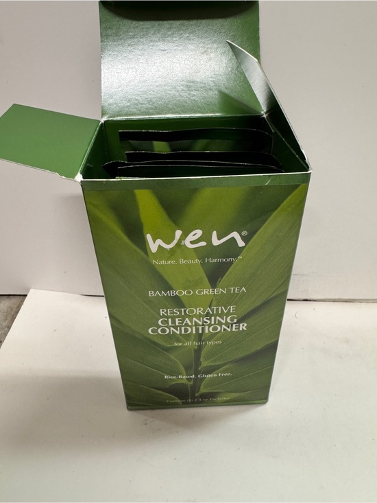 Other - WEN Bamboo Green Tea Restorative Cleansing Conditioner Packets